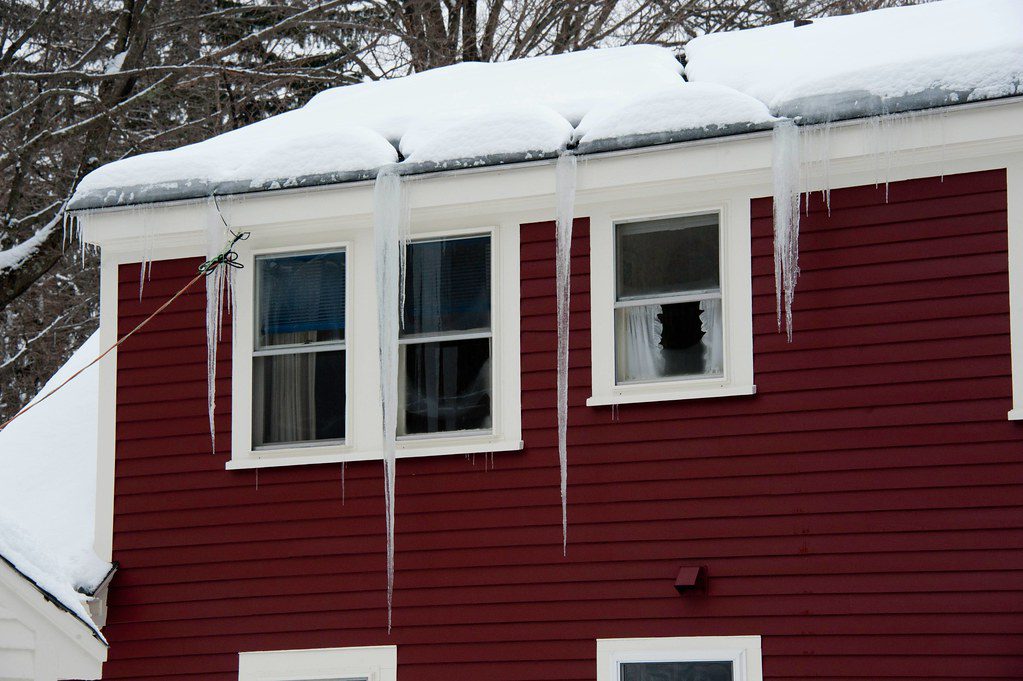 ice dam on roof