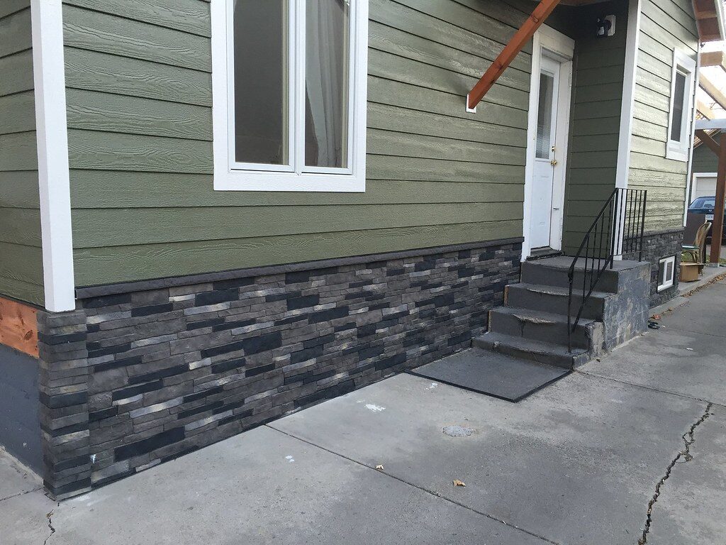 stone veneer sidings